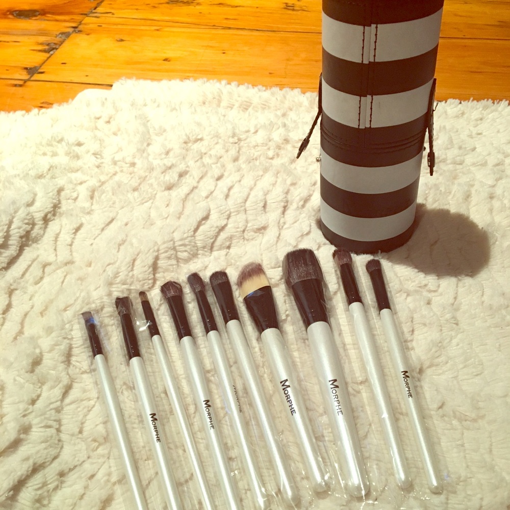Morphe makeup brushes